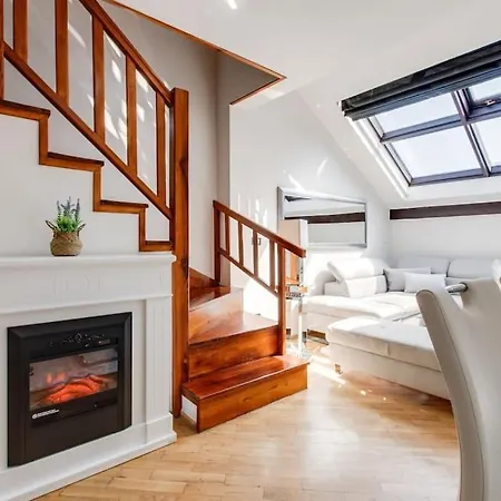 Wenceslas Square Royal * Praga