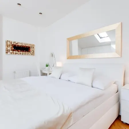 Wenceslas Square Royal Apartament *